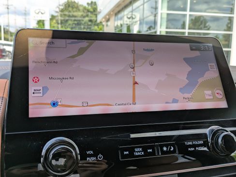 Used 2024 INFINITI QX80 Sensory w/ Cargo Package image 24