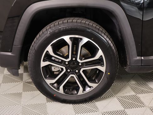 Used 2022 Jeep Compass Limited AWD/4WD image 17