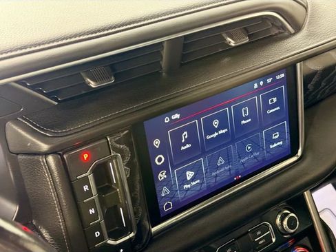 Used 2023 GMC Yukon XL Denali w/ Denali Reserve Package image 15