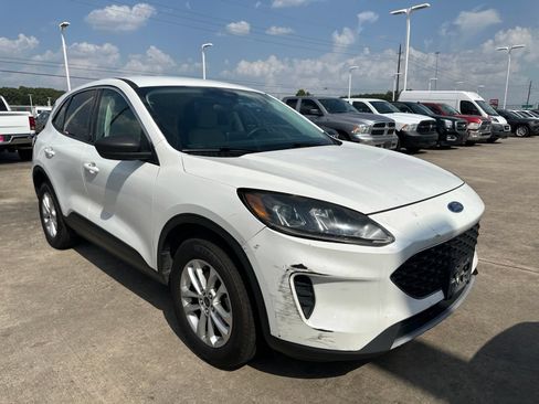 Used 2022 Ford Escape SE AWD/4WD image 7