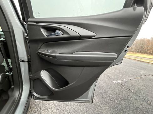 Used 2023 Chevrolet TrailBlazer LT w/ Convenience Package image 19