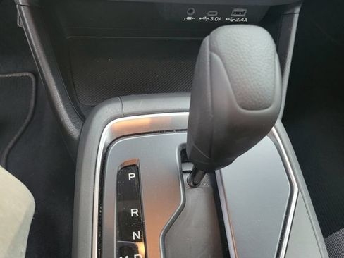Used 2025 Subaru Crosstrek 2.5i Premium AWD/4WD image 6