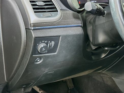 Used 2018 Jeep Grand Cherokee Limited RWD image 17