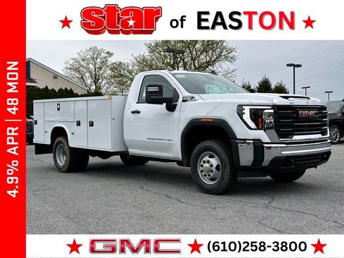 New 2026 GMC Sierra 3500 Pro AWD/4WD image 1