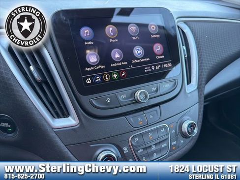 Used 2023 Chevrolet Malibu LT image 16