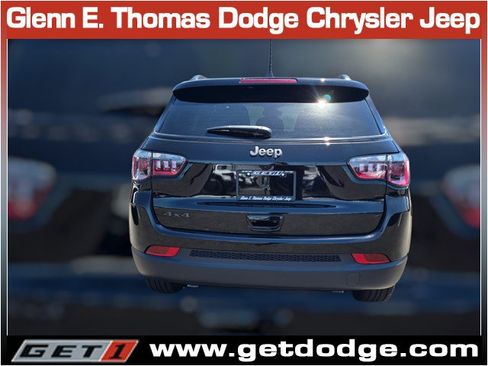 New 2026 Jeep Compass Latitude AWD/4WD image 5