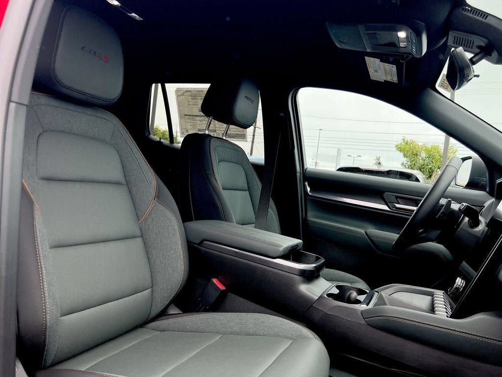 New 2026 GMC Terrain AT4 w/ Technology Package II AWD/4WD image 22