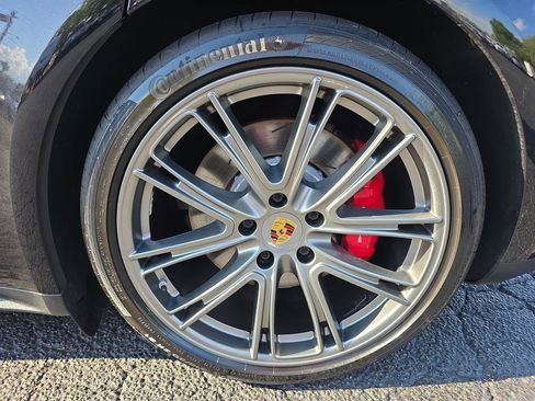 Used 2018 Porsche Panamera Turbo AWD/4WD image 17