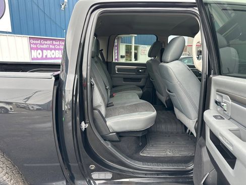 Used 2018 RAM 1500 Big Horn AWD/4WD image 22