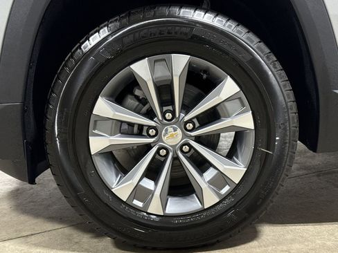 New 2026 Chevrolet Equinox LT w/ Safety and Technology Package AWD/4WD image 27