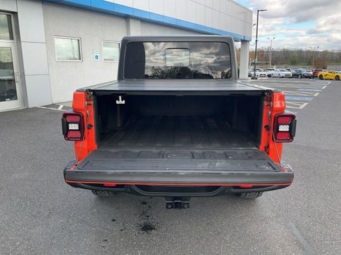 Used 2020 Jeep Gladiator Rubicon AWD/4WD image 18