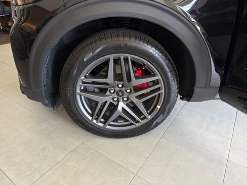 Used 2025 Ford Explorer ST-Line w/ ST-Line Street Pack image 26