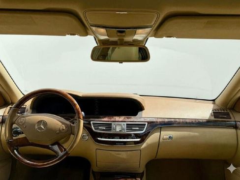 Used 2011 Mercedes-Benz S 550 4MATIC image 22