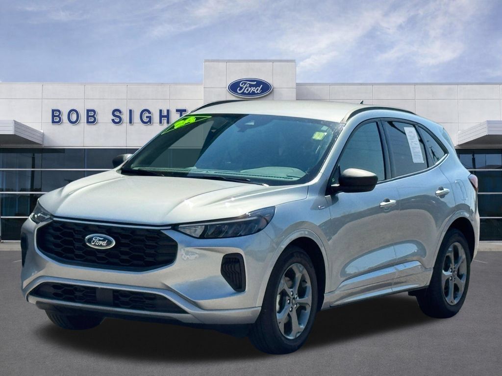 Used 2024 Ford Escape ST-Line w/ Tech Pack #1 FWD image 40