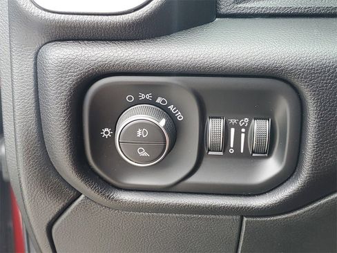 Used 2021 RAM 2500 Laramie image 24