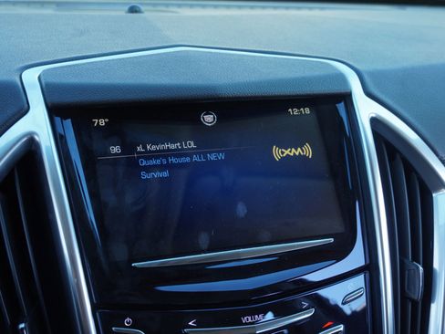 Used 2013 Cadillac SRX FWD image 11