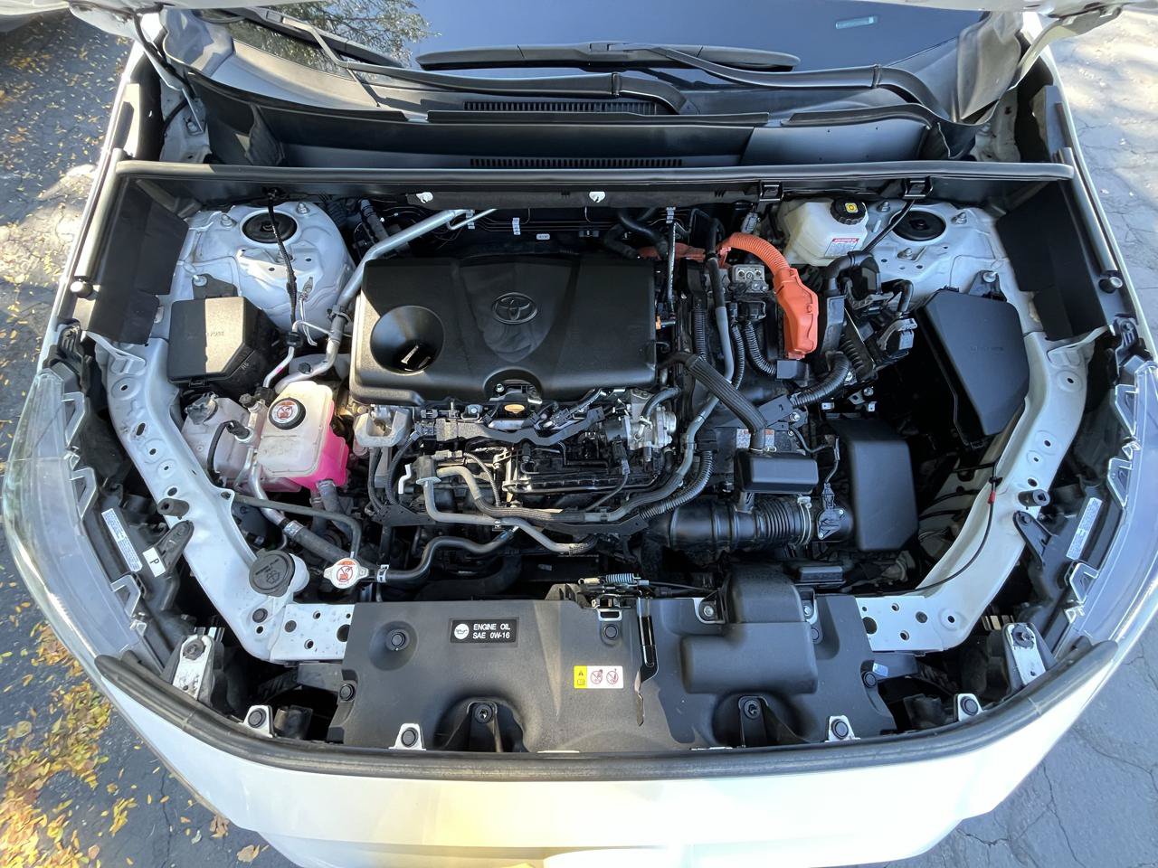 Used 2023 Toyota RAV4 XSE AWD/4WD image 7
