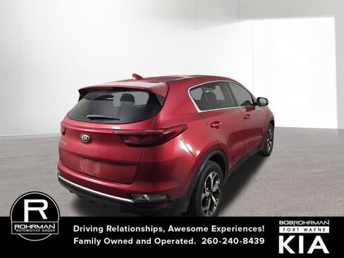 Certified 2022 Kia Sportage LX image 6