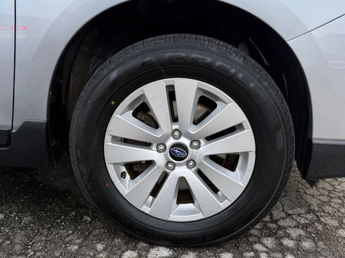 Used 2018 Subaru Outback 2.5i Premium image 29