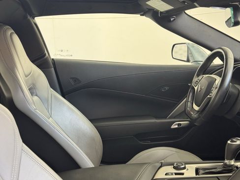 Used 2019 Chevrolet Corvette Z06 w/ Battery Protection Package image 26