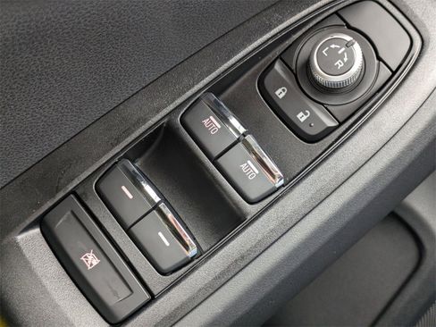 New 2026 Subaru Crosstrek 2.5i Limited w/ Popular Package #4A image 24