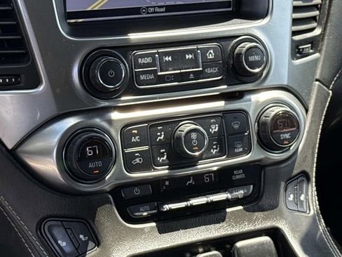 Used 2020 Chevrolet Suburban LT AWD/4WD image 22