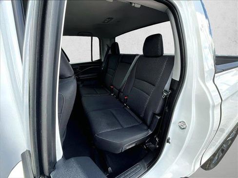 Used 2025 Honda Ridgeline Sport image 27
