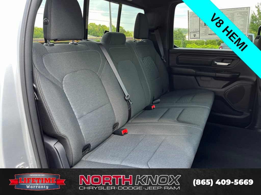 New 2026 RAM 1500 Express AWD/4WD image 25