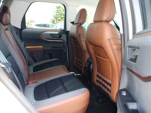 Used 2024 Ford Bronco Sport Outer Banks AWD/4WD image 13