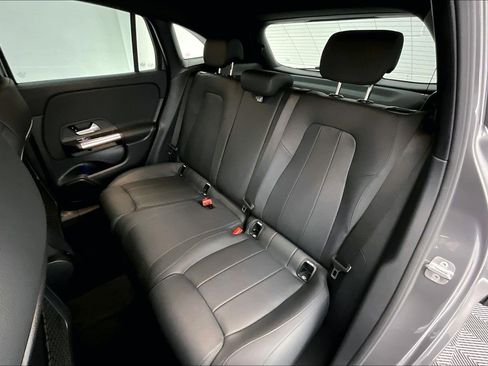 Used 2026 Mercedes-Benz GLA 250 image 18