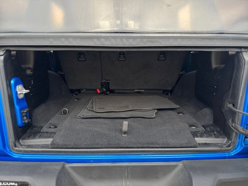 Used 2021 Jeep Wrangler Unlimited Sport image 20