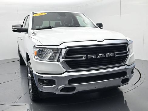 Used 2019 RAM 1500 Big Horn AWD/4WD image 2