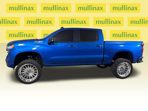 Used 2023 Chevrolet Silverado 1500 RST AWD/4WD image 12