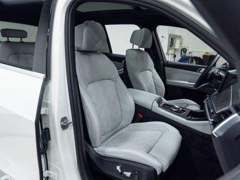 Certified 2026 BMW X5 xDrive40i AWD/4WD image 25