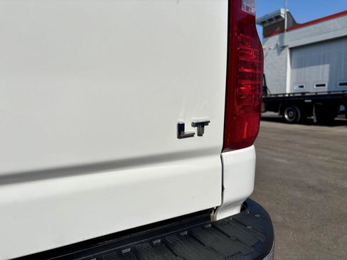 Used 2024 Chevrolet Silverado 2500 LT AWD/4WD image 27