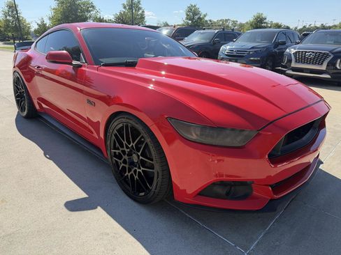 Used 2015 Ford Mustang GT Premium w/ Equipment Group 401A RWD image 3