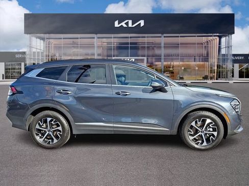Certified 2024 Kia Sportage EX w/ EX Premium Package AWD/4WD image 7