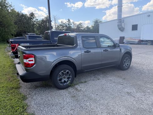 New 2026 Ford Maverick XLT FWD image 12