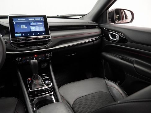 Certified 2024 Jeep Compass Trailhawk image 31