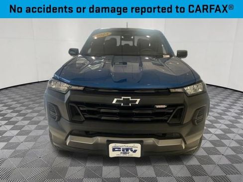 Used 2023 Chevrolet Colorado Trail Boss w/ Safety Package AWD/4WD image 2