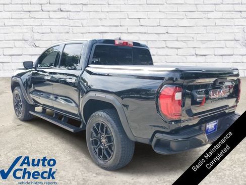 Certified 2024 GMC Canyon Denali w/ LPO, Denali Black Edition AWD/4WD image 2