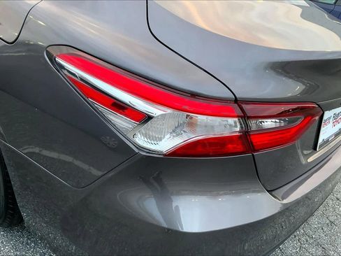 Used 2024 Toyota Camry LE image 27