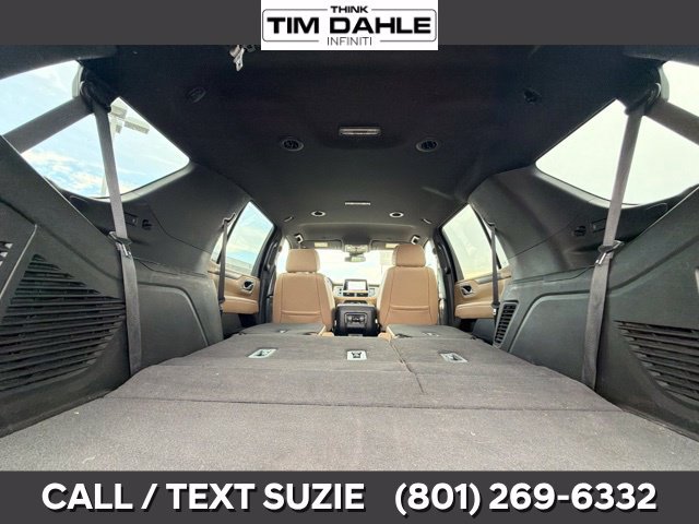 Used 2024 Chevrolet Tahoe Premier AWD/4WD image 17
