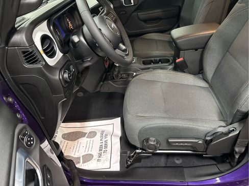 New 2026 Jeep Gladiator Sport image 14