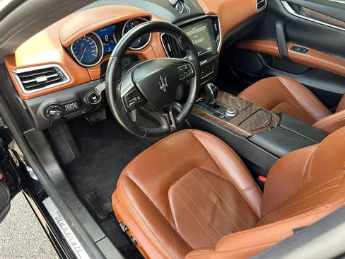 Used 2018 Maserati Ghibli RWD image 10