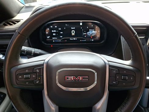 Used 2022 GMC Yukon SLT w/ SLT Luxury Package image 20