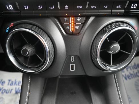 New 2026 Chevrolet Blazer LT w/ Convenience Package AWD/4WD image 17