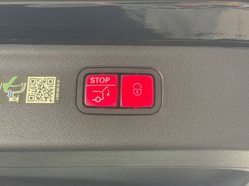 Certified 2023 Mercedes-Benz EQS 580 4MATIC SUV w/ Pinnacle Trim Package image 37