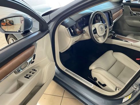 Used 2018 Volvo S90 T6 Inscription w/ Convenience Package AWD/4WD image 9