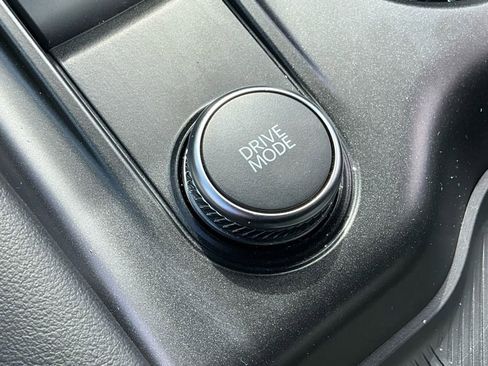 Used 2025 Ford Explorer ST-Line w/ Premium Package image 36